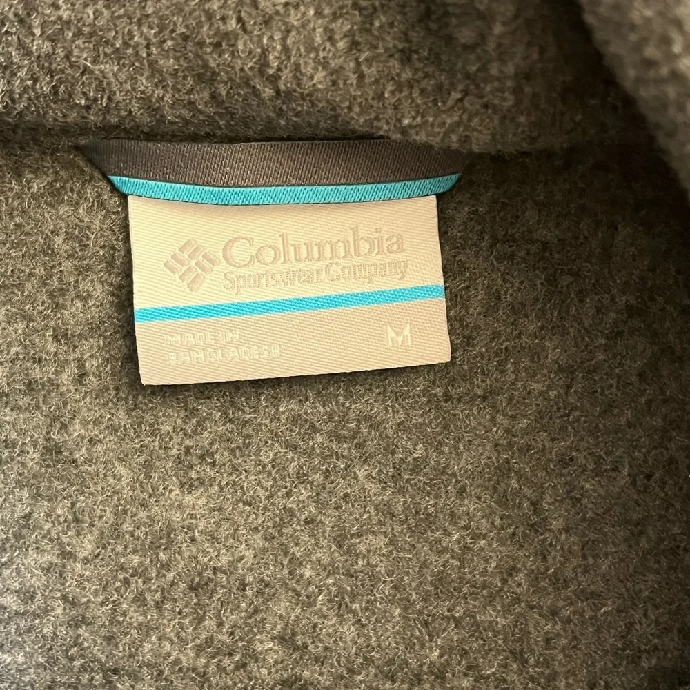 Columbia Men’s Fleece Vest - Charcoal Gray, Size M, Like New - Picture 4 of 5